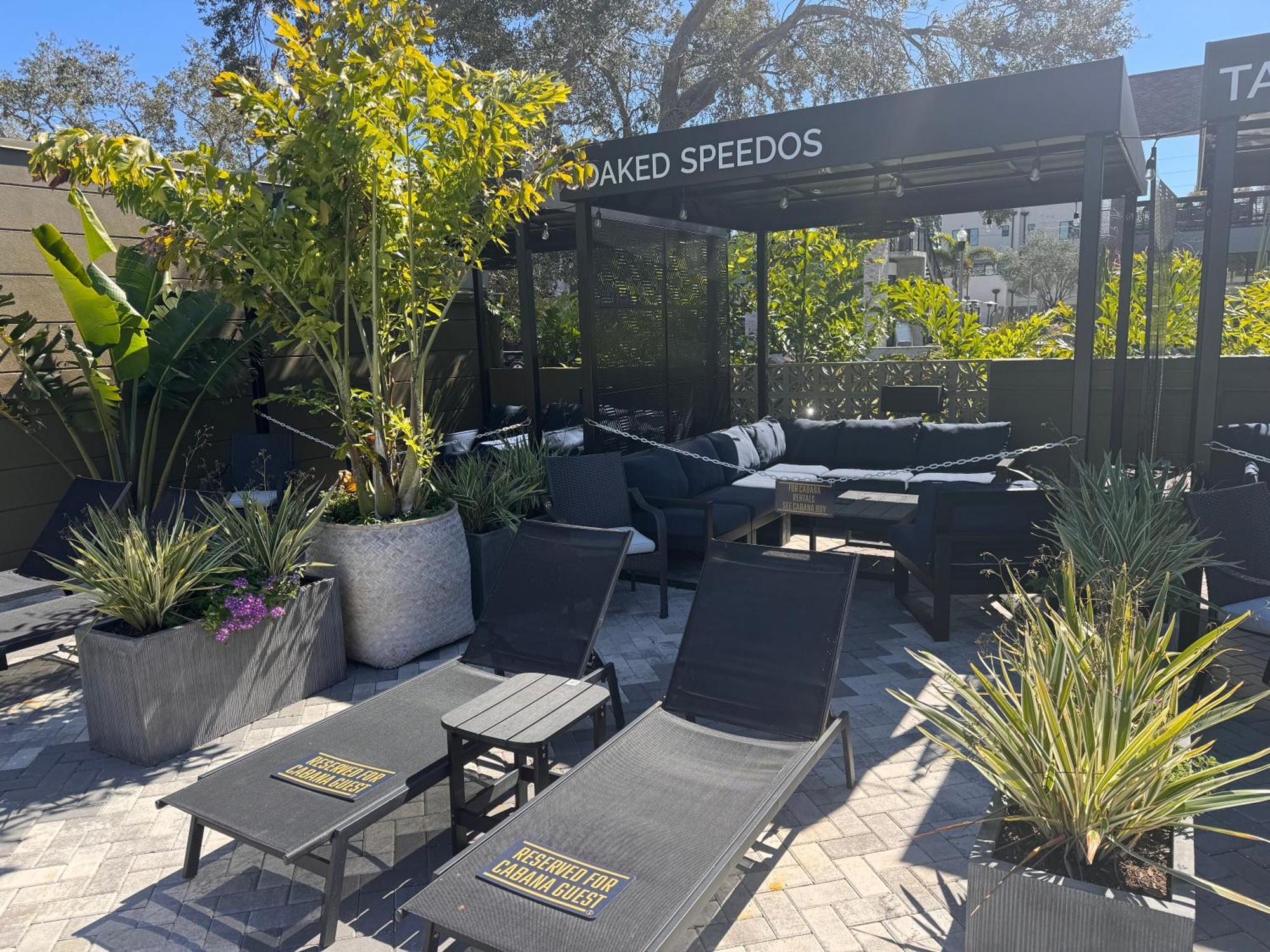 Mari Jean Hotel - All Adults Welcome 세인트피터즈버그 외부 사진